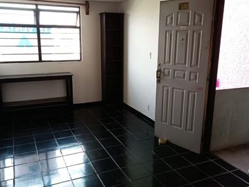 VENTA DE DTO EN INF. JUSTO MENDOZA, EN PRIMER PLANTA. MUY BUENA UBICACIÓN DENTRO DE LA PERIFERIA DE MORELIA