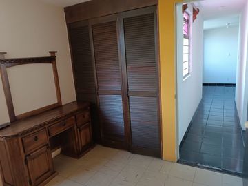VENTA DE DTO EN INF. JUSTO MENDOZA, EN PRIMER PLANTA. MUY BUENA UBICACIÓN DENTRO DE LA PERIFERIA DE MORELIA