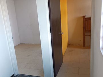 VENTA DE DTO EN INF. JUSTO MENDOZA, EN PRIMER PLANTA. MUY BUENA UBICACIÓN DENTRO DE LA PERIFERIA DE MORELIA