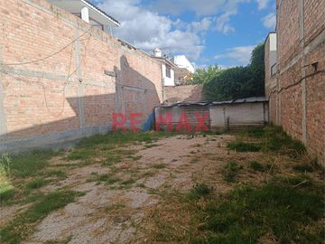 Venta De Terreno Comercial En Baños Del Inca
