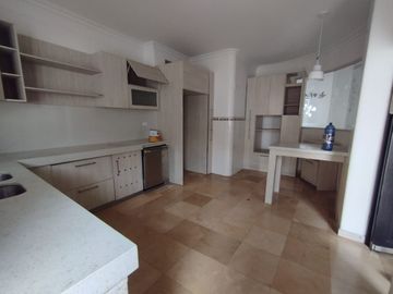 VENTA CASA URB. BOSQUES DEL SALADO AL FRENTE DE CIUDAD COLON (VIVI)