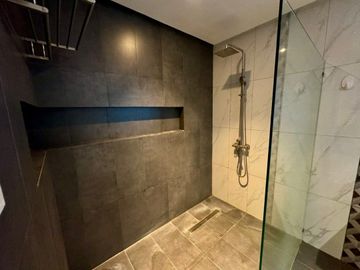 5BR House and Lot For Sale - Meadowood Executive Village, Cavite