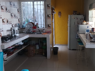 CASA EN VENTA FRACC. EL ZAPOTE, EN IRAPUATO