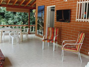 Finca La Aurora Sopetran