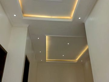 RUMAH CANTIK DEKAT ARTOS MALL MAGELANG