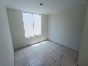 CASA EN CONDO CON ALBERCA EN TZOMPANTLE, CUERNAVACA