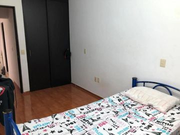 VENTA CASA DENTRO DE COTO CERCA DE ITESO, PARQUES DEL BOSQUE, TLAQUEPAQUE