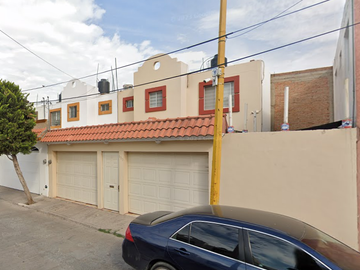 Casa en Venta, Fracc. Real De Villas Durango, Durango.
