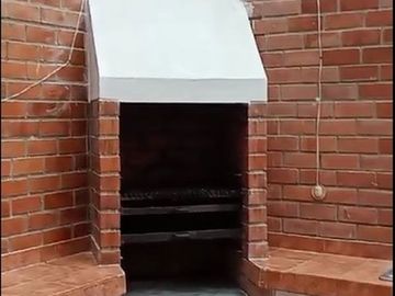 VENDO CASA A PRECIO DE TERRENO CHORRILLOS