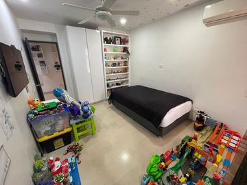 Apartamento en venta de 4 habitaciones con baño! Pisos de marmol. Alto Prado Barranquilla, Parque Rosado.