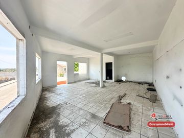 CASA CON LOCALES VENTA ESQUINA GEOVILLAS LOS PINOS ZONA NORTE VERACRUZ