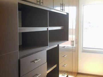 Excelente casa en VENTA zona plaza San diego en conjunto pequeño con seguridad cerca de periferico y forjadores.