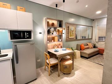 WESTWIND AT LANCASTER NEW  CITY LOW -RISE CONDOMINIUM 1BEDROOM AS LOW AS 10,000 MONTHLY .