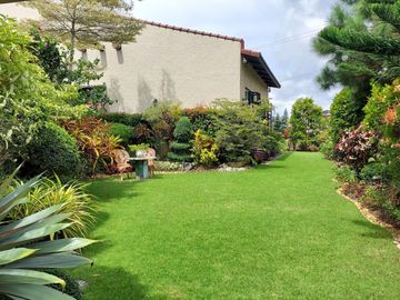 The Elegant House for Sale in Ponderosa Leisure Farm in Silang, Cavite