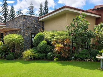 The Elegant House for Sale in Ponderosa Leisure Farm in Silang, Cavite