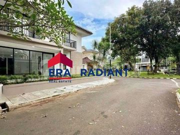 Rumah Baru Posisi Hook di Puri Bintaro Sektor 9 - Luas & Nyaman