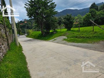 HERMOSO TERRNEO A 5 MINUTOS DEL CENTRO DE MINERAL DEL CHICO