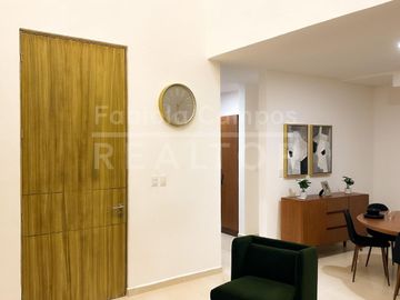 Casa en venta de 2 pisos y 3 recámaras en Cholul Mérida Yucatán - Entrega inmediata