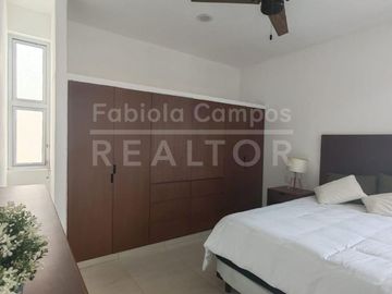 Casa en venta de 2 pisos y 3 recámaras en Cholul Mérida Yucatán - Entrega inmediata