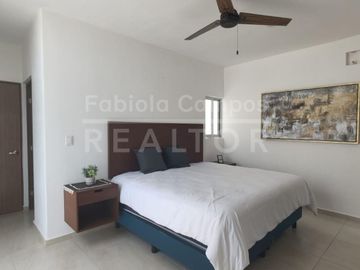 Casa en venta de 2 pisos y 3 recámaras en Cholul Mérida Yucatán - Entrega inmediata
