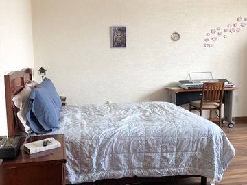 HERMOSA CASA EN VENTA EN FRACCIONAMIENTO EN CACALOMACAN-PROPIEDAD EJIDAL TODO EN ORDEN RECURSOS PROPIOS