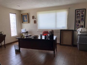 HERMOSA CASA EN VENTA EN FRACCIONAMIENTO EN CACALOMACAN-PROPIEDAD EJIDAL TODO EN ORDEN RECURSOS PROPIOS