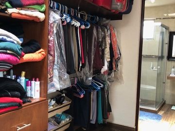 HERMOSA CASA EN VENTA EN FRACCIONAMIENTO EN CACALOMACAN-PROPIEDAD EJIDAL TODO EN ORDEN RECURSOS PROPIOS
