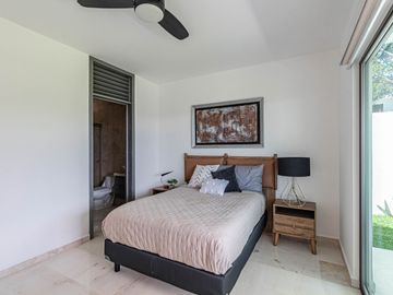 CASA EN VENTA CON ALBERCA Y JARDIN PRIVADA AL SUR DE CUERNAVACA, XOCHITEPEC, MORELOS