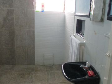 VENTA CASA GRANDE SUR DE CALI BARRIO MIRAFLORES