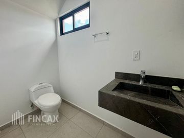 Casa Nueva sin estrenar en Venta Privada Acacia, Recámara en Planta Baja