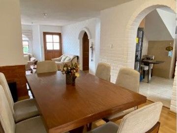 SE VENDE CASA DE 4 DORMITORIOS EN CONJUNTO PRIVADO SECTOR LA ARMENIA 2 - VALLE DE LOS CHILLOS