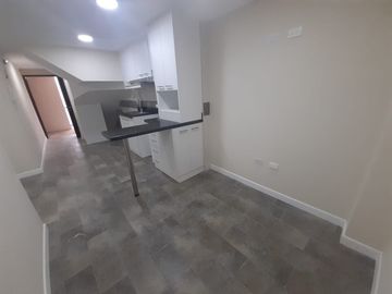 SE ARRIENDA MINI DEPARTAMENTO EN URBANIZACIÓN SECTOR CASHAPAMBA - VALLE DE LOS CHILLOS