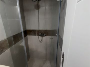 SE ARRIENDA MINI DEPARTAMENTO EN URBANIZACIÓN SECTOR CASHAPAMBA - VALLE DE LOS CHILLOS