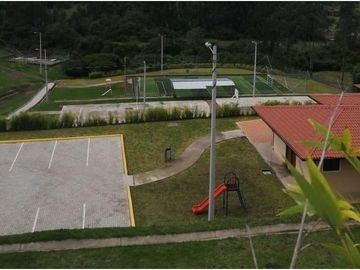 SE ARRIENDA MINI DEPARTAMENTO EN URBANIZACIÓN SECTOR CASHAPAMBA - VALLE DE LOS CHILLOS