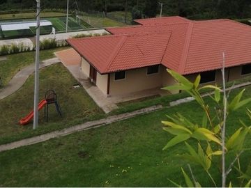 SE ARRIENDA MINI DEPARTAMENTO EN URBANIZACIÓN SECTOR CASHAPAMBA - VALLE DE LOS CHILLOS