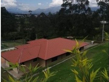 SE ARRIENDA MINI DEPARTAMENTO EN URBANIZACIÓN SECTOR CASHAPAMBA - VALLE DE LOS CHILLOS
