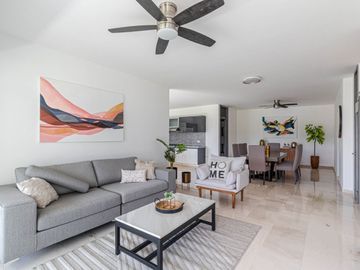 CASA SOLA EN VENTA CON JARDIN Y ALBERCA PROPIA AL SUR DE CUERNAVACA, XOCHITEPEC, MORELOS