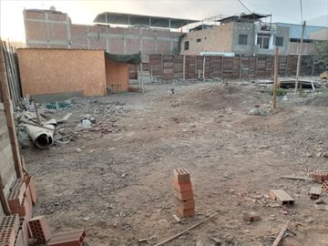 Terreno industrial de 1,300 m2 con titulo de propiedad en Puente Piedra zapallal