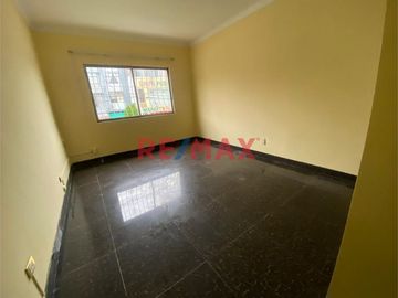 ID: 1103212 Venta Local 2Do Piso Boulebard De Magdalena