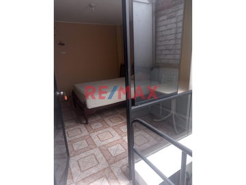 ID: 1106181 ¡Oportunidad Única! Hermosa Casa De Cuatro Pisos En Zona Estratégica De Los Olivos Por $320,000
