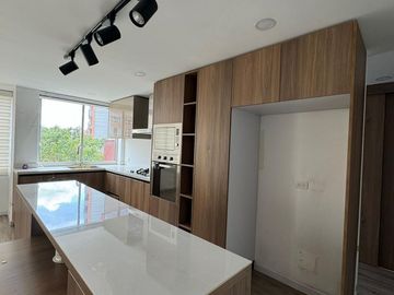 VENTA APARTAMENTO CALLE 132 CON 51