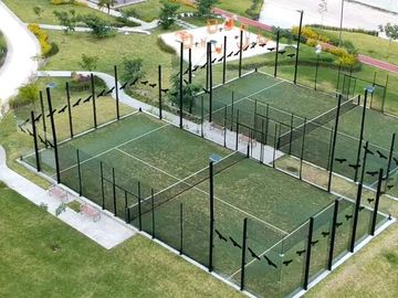 CASA EN VENTA AL SUR DE CUERNAVACA CON ALBERCA Y CANCHAS DEPORTIVAS