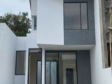 Rumah Nir Ciwaruga Cigugur Girang, Baru 2 LANTAI Murah, Dkt Kota Cimahi di Bandung Barat Jual Dijual
