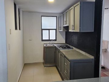 VENTA DE DEPARTAMENTO DENTRO DE FRACC. CERCA DEL HOSPITAL SAN JOSE Y VIAS PRINCIPALES.