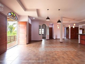 A large house with 3 rai of land