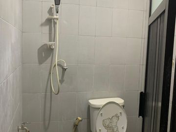 Rumah Murah di Jalan Utama Perumahan Surabaya Barat Dekat Pakuwon Mall