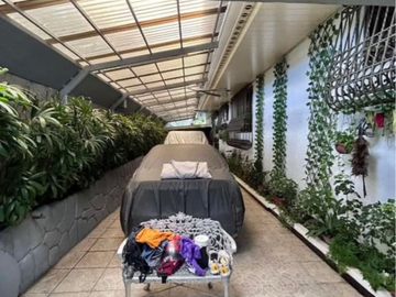 House for sale in Greenmeadows, Quezon City