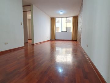 Vendo Depa Piso 11. 3 Habit + Cochera. Jesus Maria