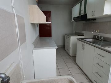 Vendo Depa Piso 11. 3 Habit + Cochera. Jesus Maria