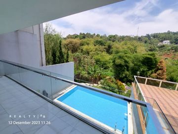 Rumah Keren Furnished di Kawasan Sejuk Dago Resort Bandung